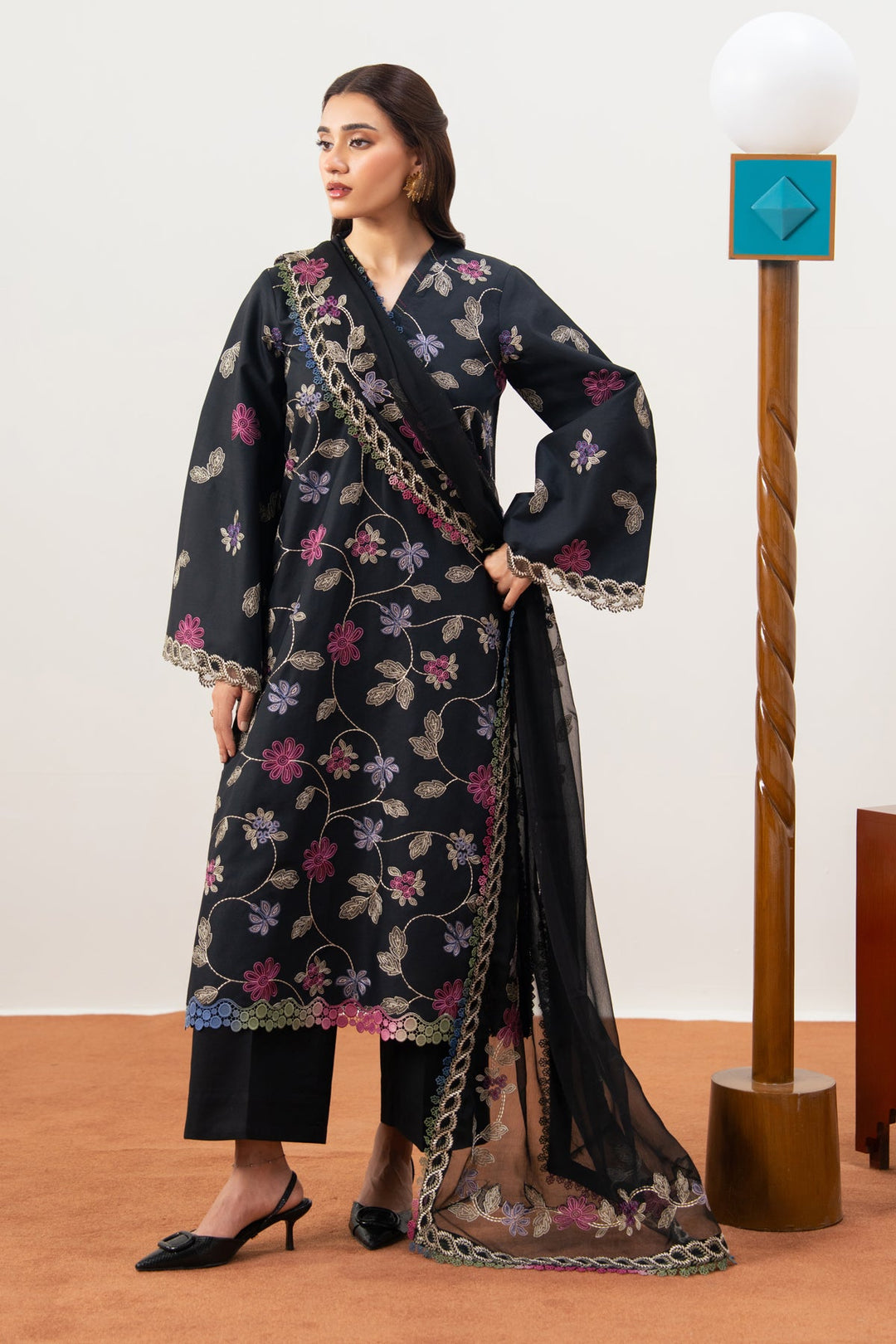 Printed  Unstitched Lawn 3 Pc
