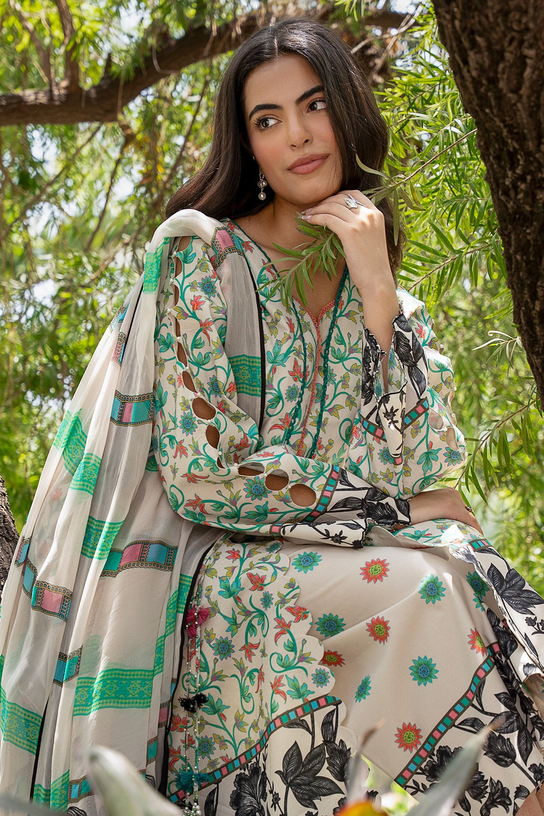 3-PC Unstitched Printed Lawn