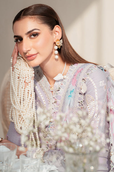 Iris Luxury Lawn