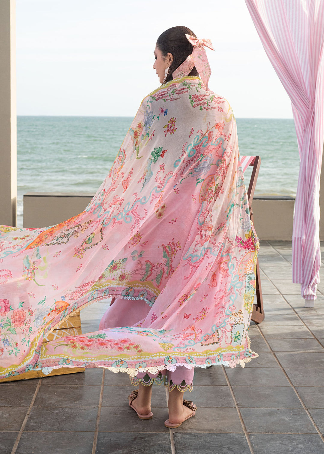 mira-summer-lawn-26