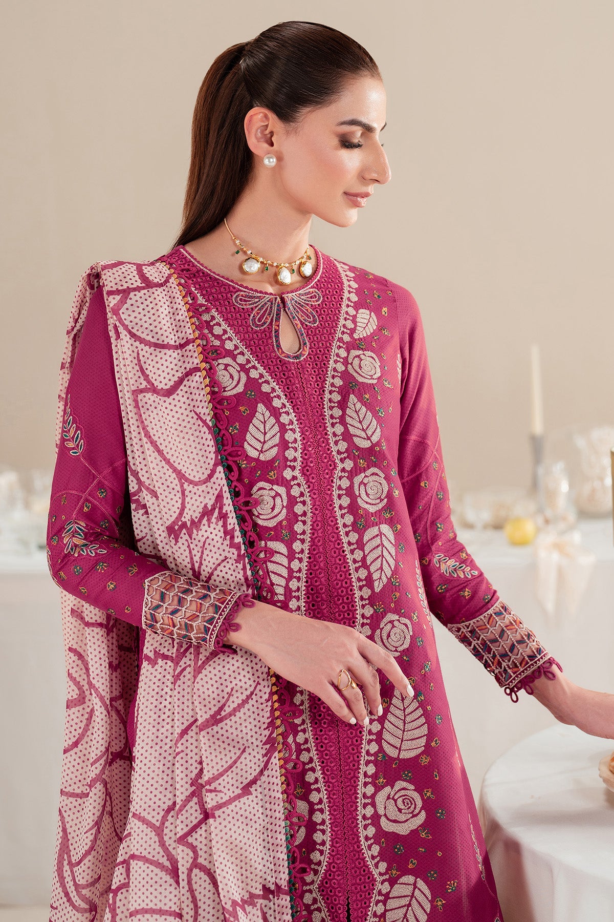 Iris EMBROIDERED DOBBY LAWN
