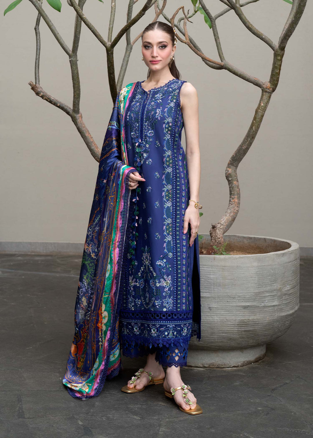 mira-summer-lawn-26