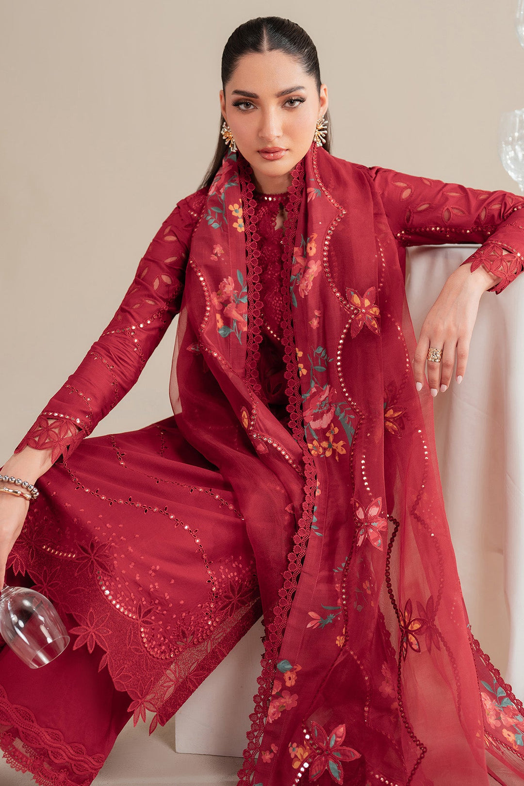 Iris Luxury Lawn