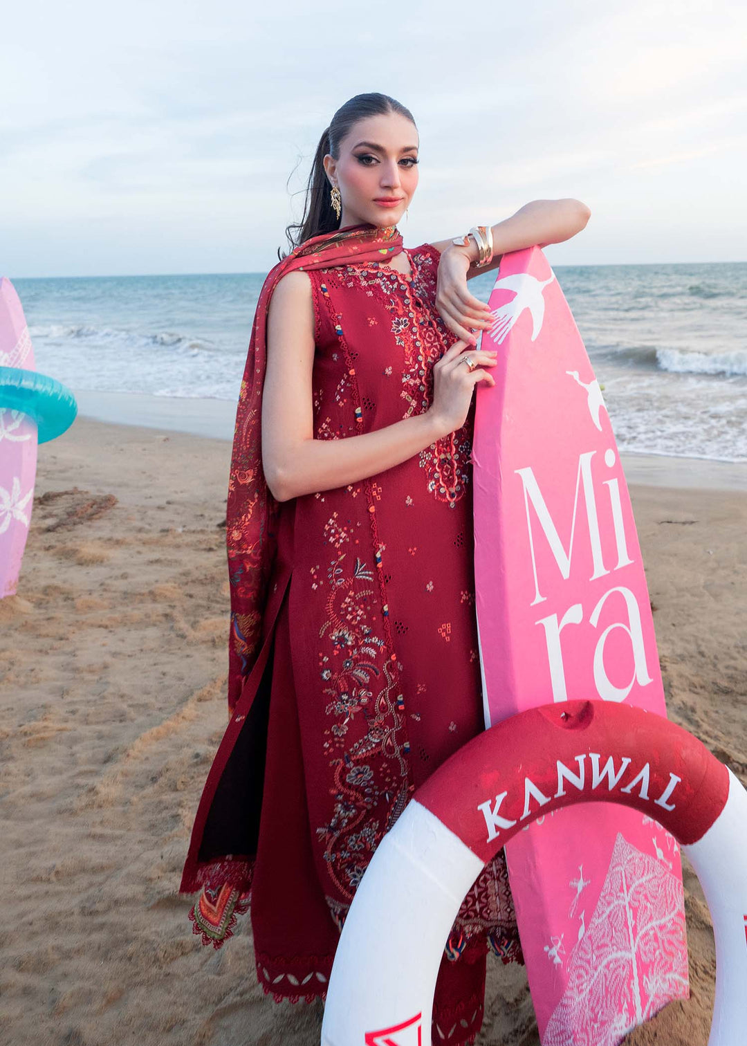 mira-summer-lawn-26