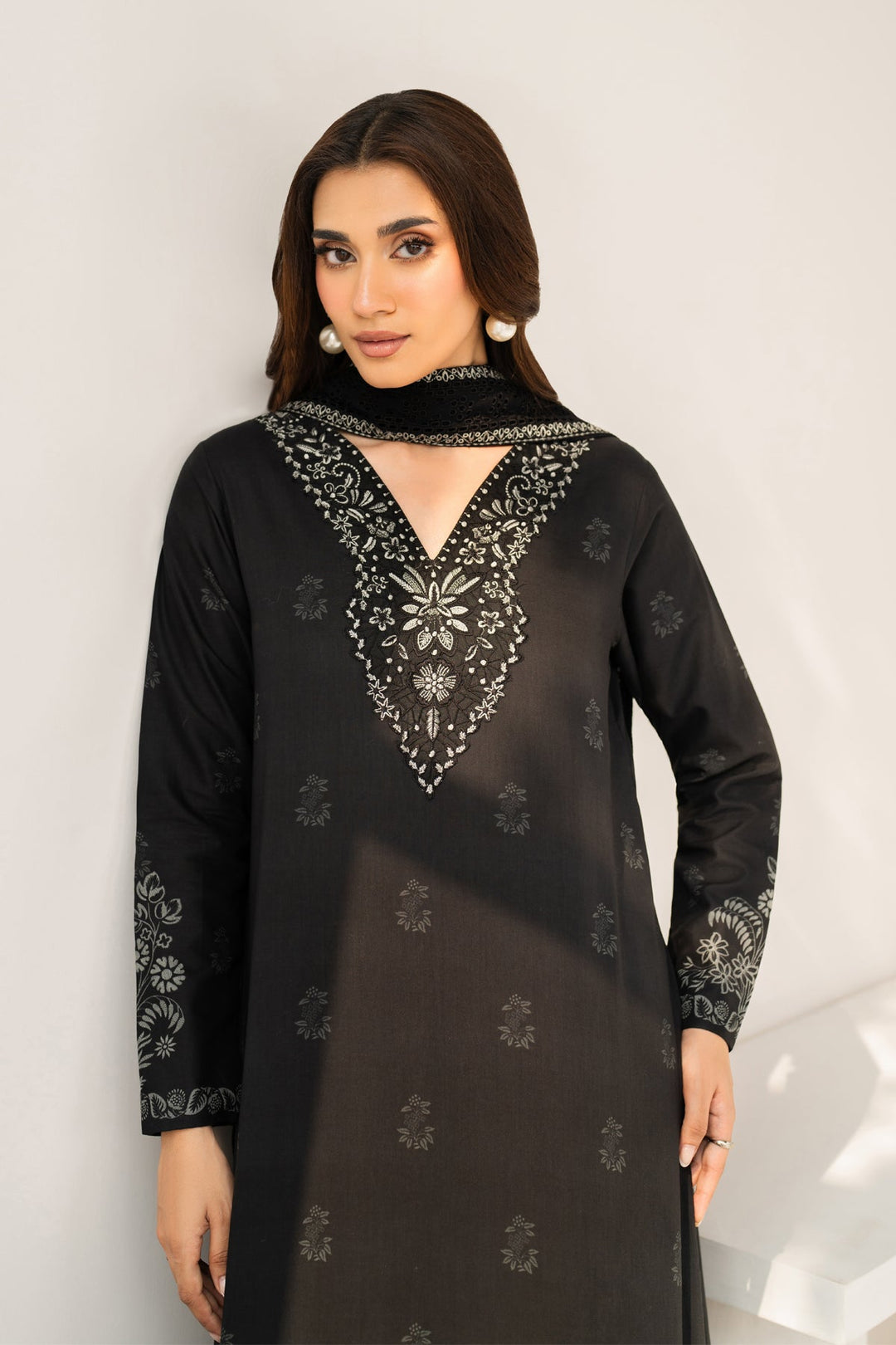 Printed  Unstitched Lawn 3 Pc