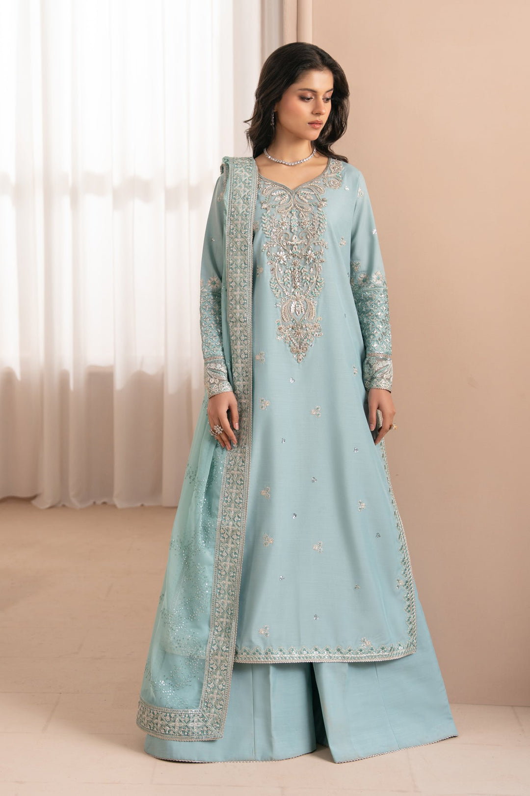 Unstitched Luxury 3 pc