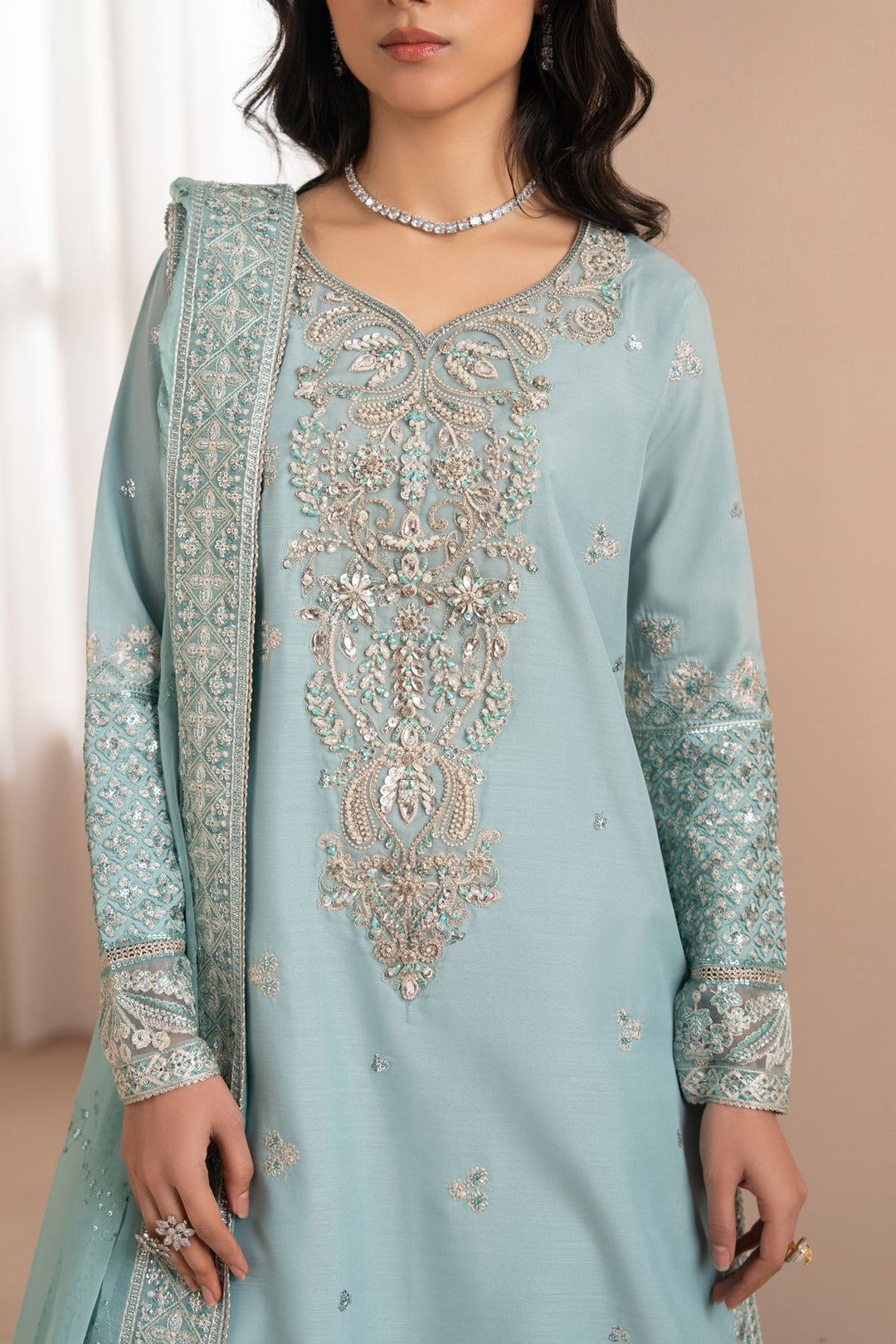 Unstitched Luxury 3 pc
