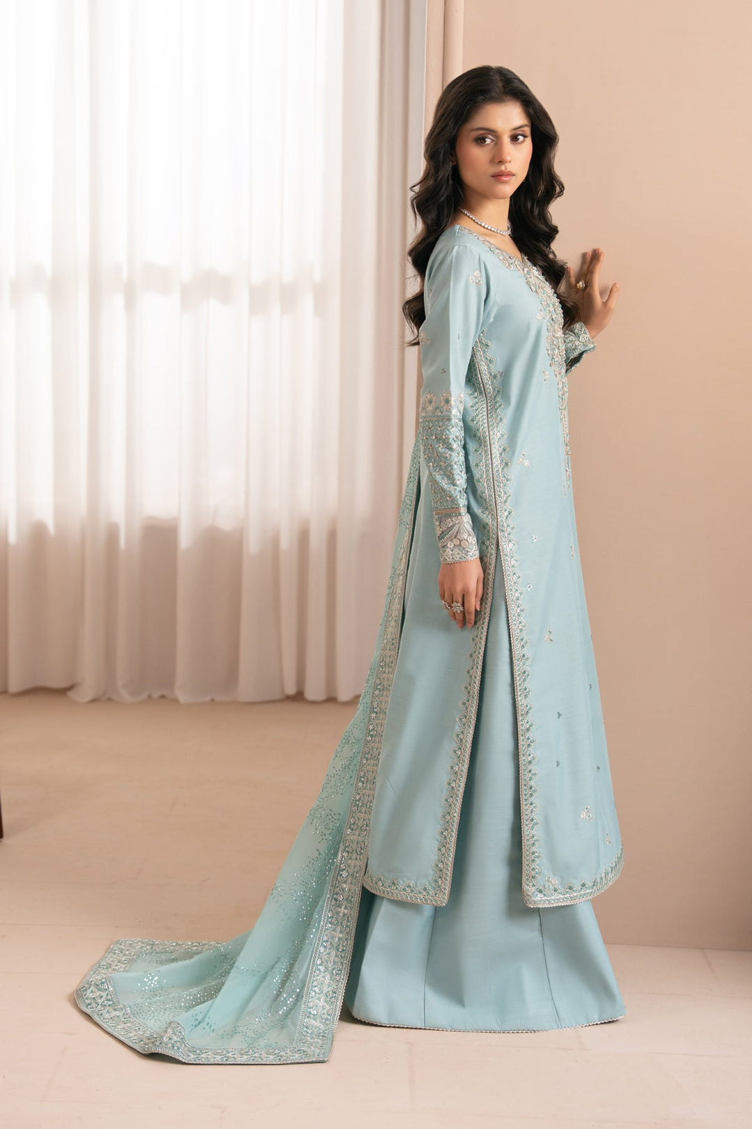 Unstitched Luxury 3 pc