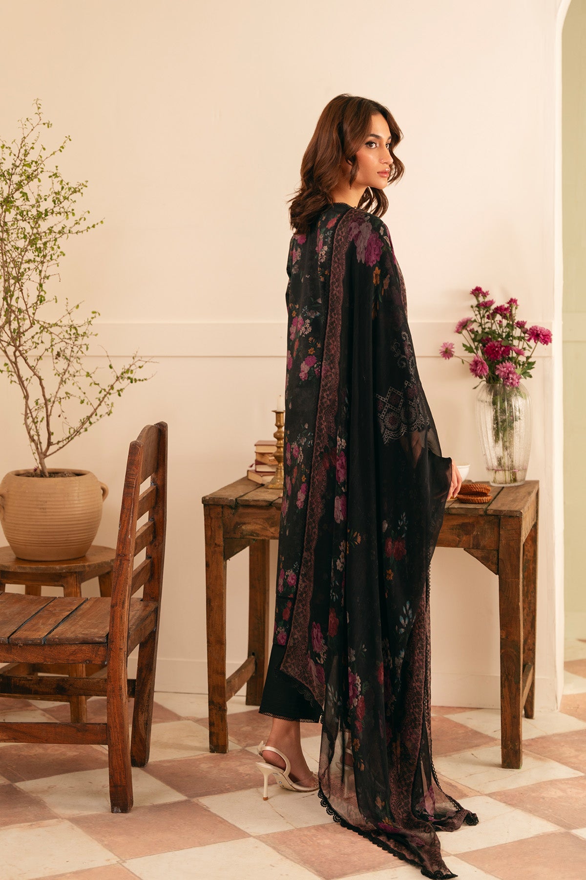 Raya Embroidered Lawn