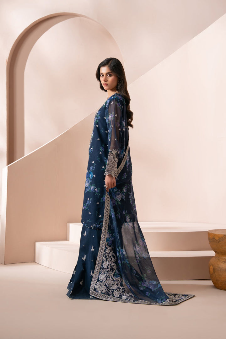 Unstitched Luxury 3 pc