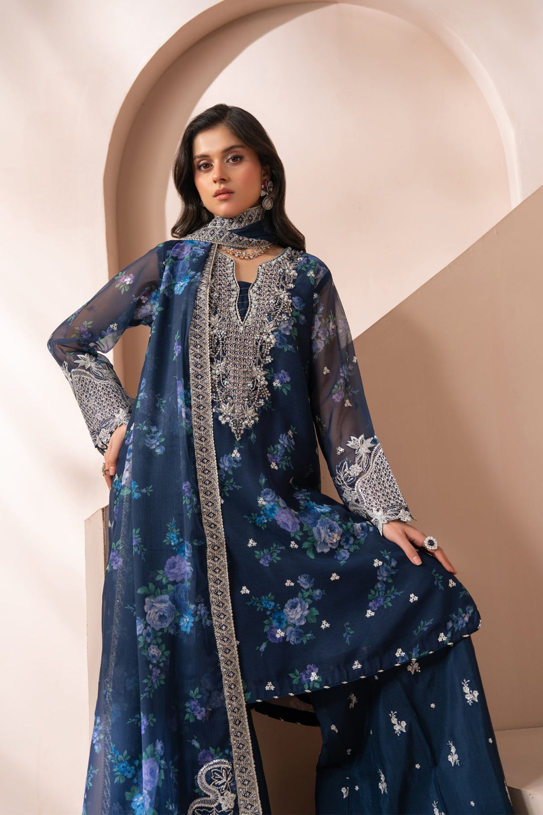 Unstitched Luxury 3 pc
