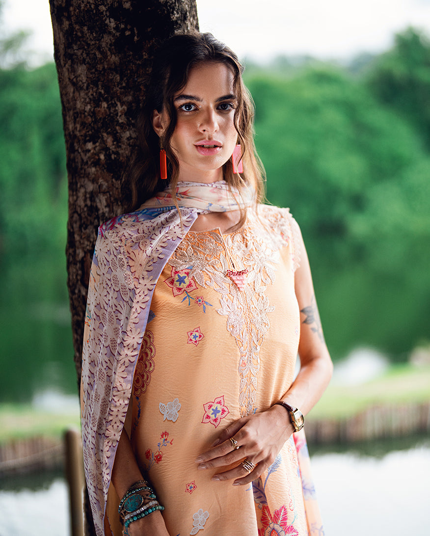 Garden veil Printed Lawn