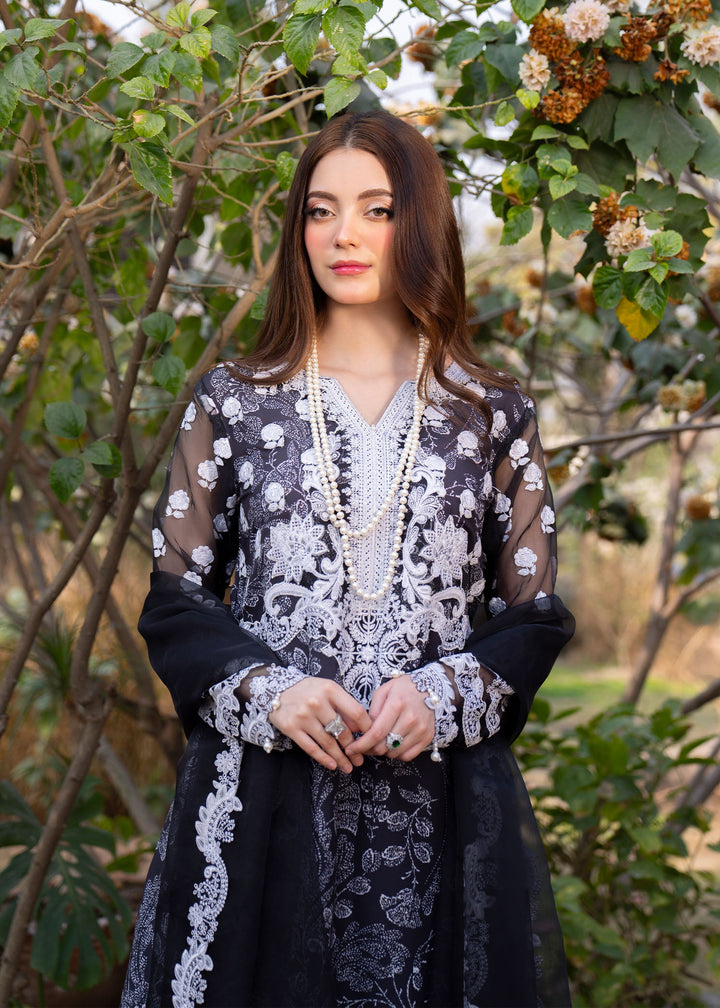LAMHAY LUXURY LAWN