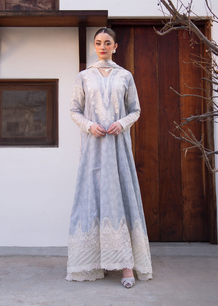LAMHAY LUXURY LAWN