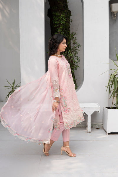 Zainab Fazlani