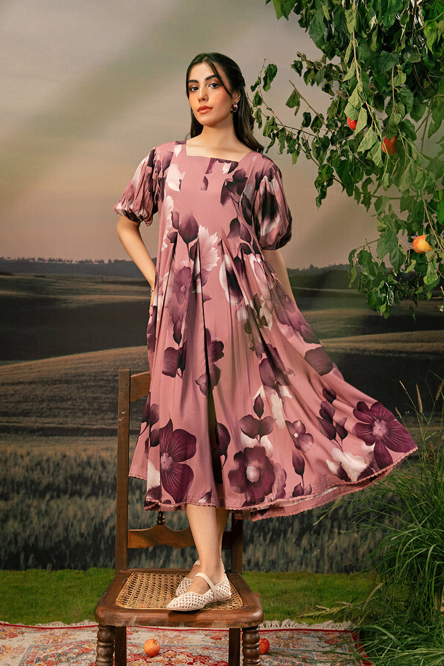 3 Pc Unstitched Embroidered Arabic Lawn Suit