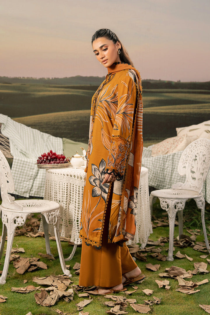 3 Pc Unstitched Embroidered Arabic Lawn Suit