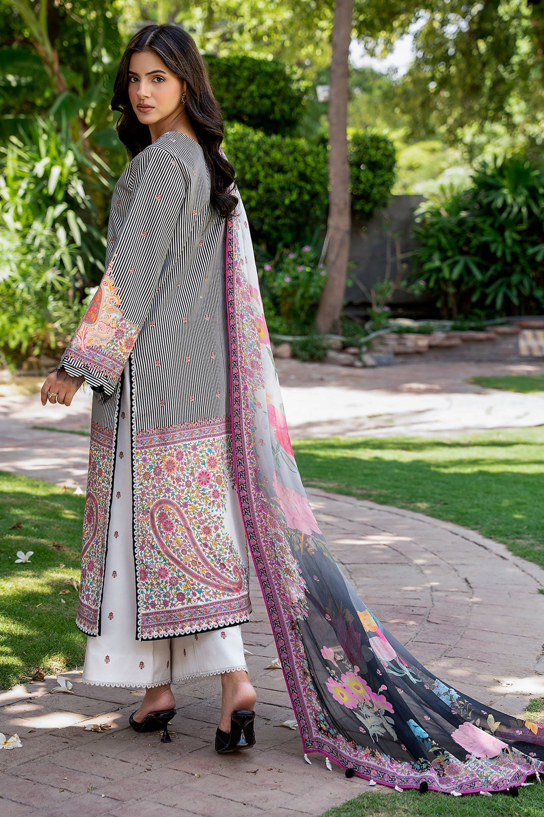 3-PC Unstitched Printed Lawn