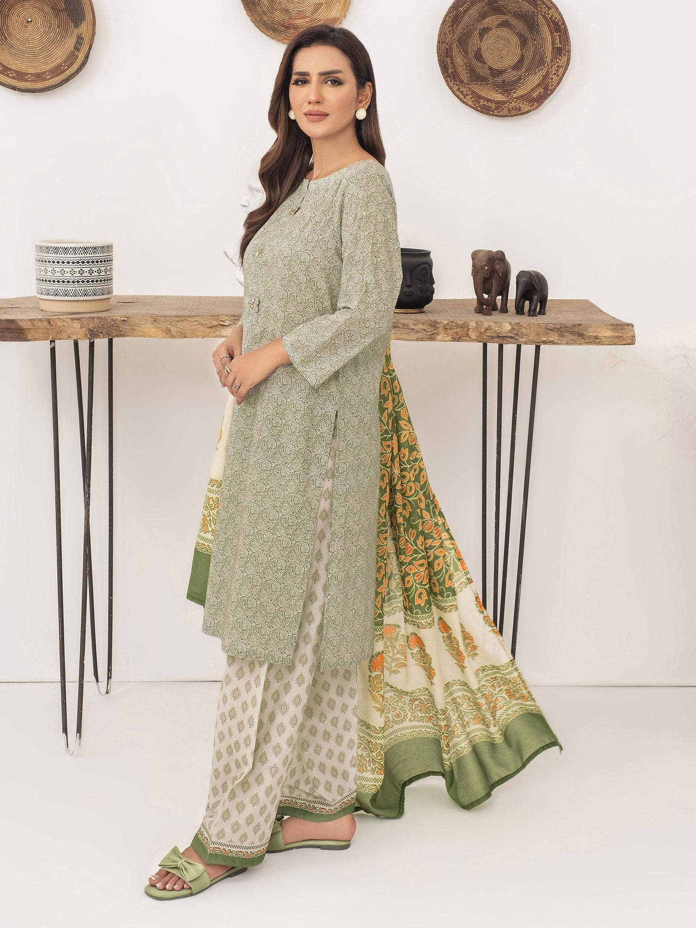 LIMELIGHT UNSTITCHED 3 Piece Printed Lawn Suit-U3520