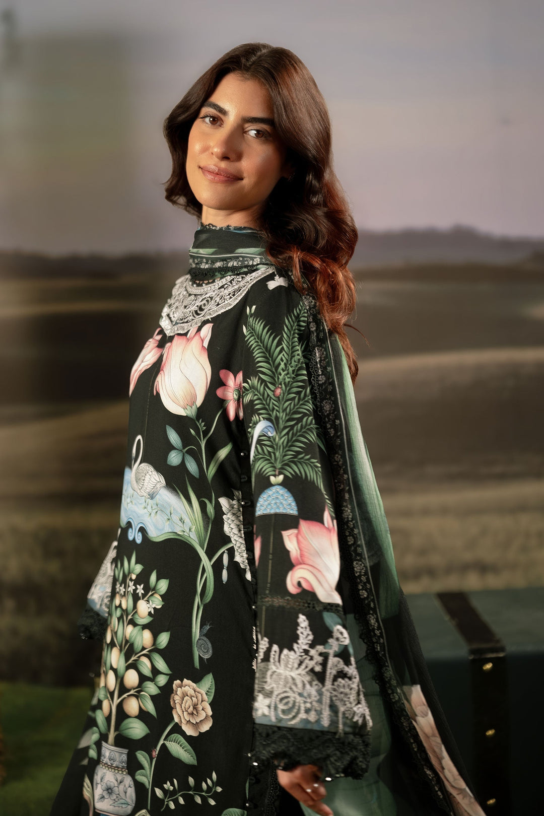 3 Pc Unstitched Embroidered Arabic Lawn Suit