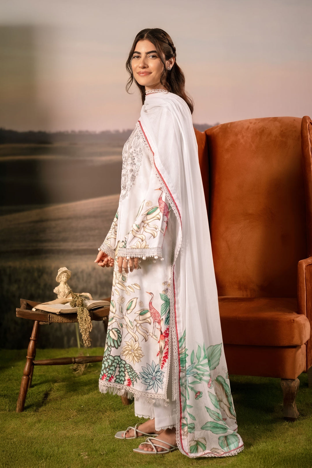 3 Pc Unstitched Embroidered Arabic Lawn Suit