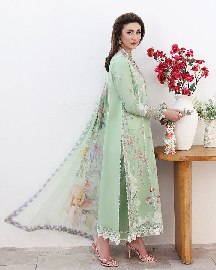 Floral Reveire | Luxury Lawn