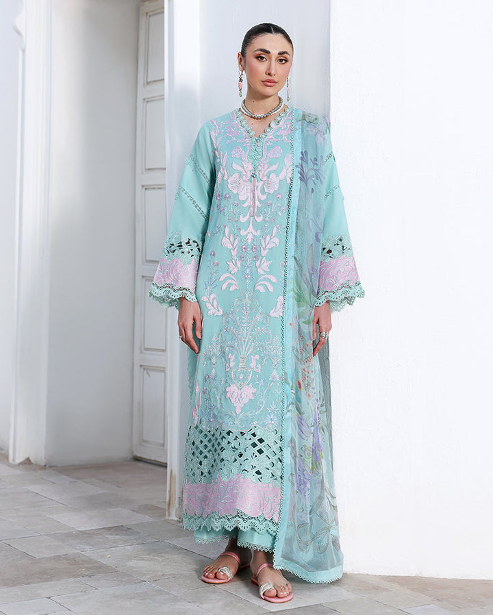Floral Reveire | Luxury Lawn