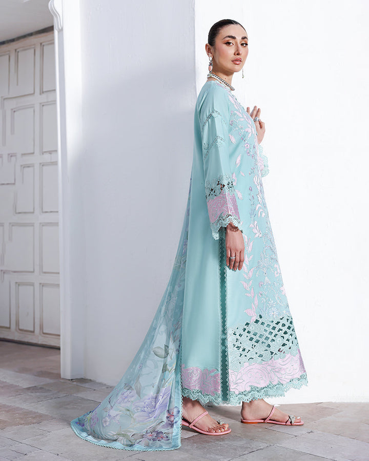Floral Reveire | Luxury Lawn