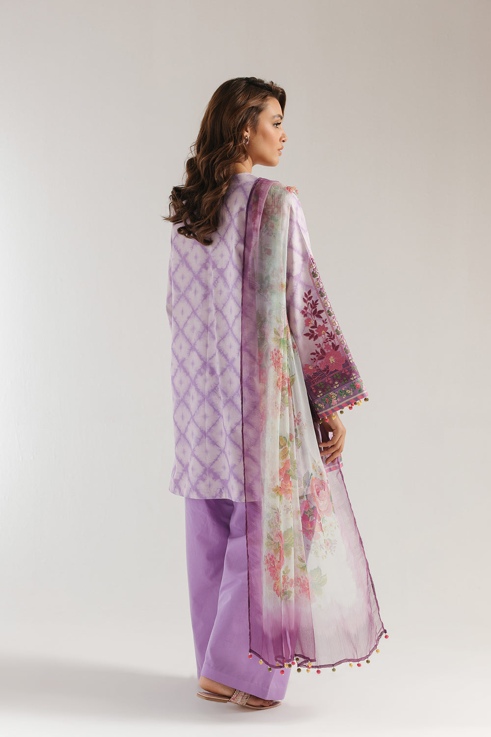 EMBROIDERED SUIT