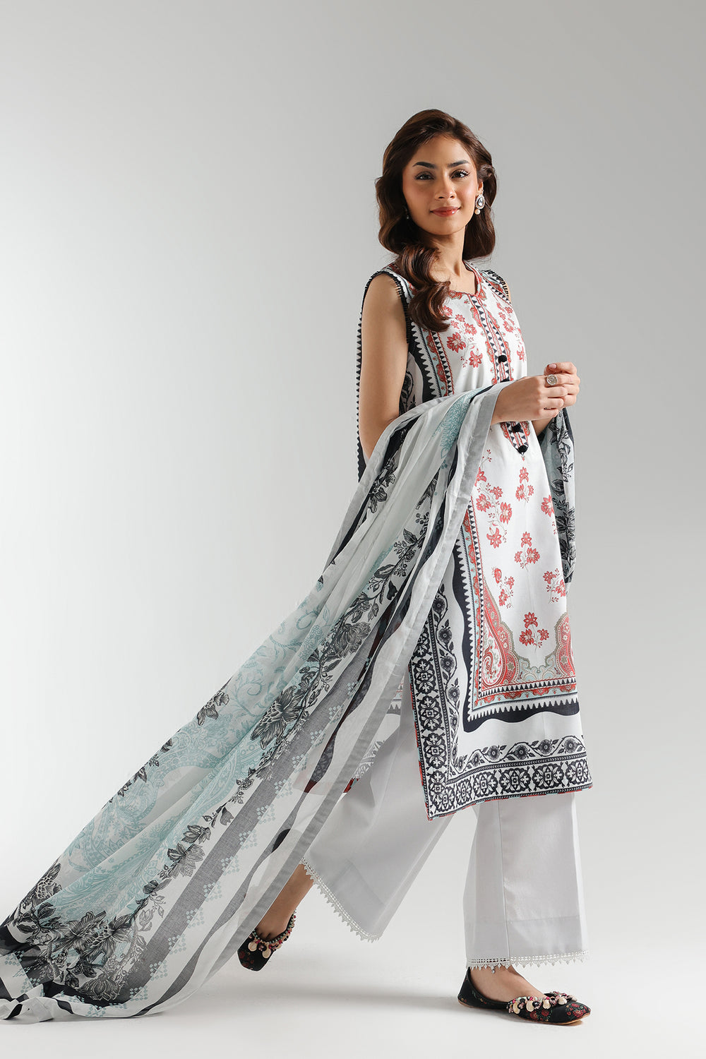 PRINTED SUIT
