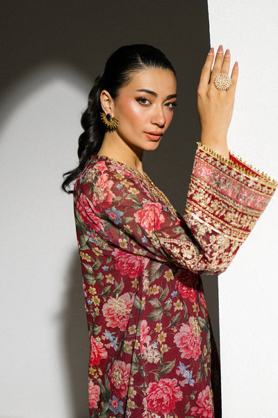 EMBROIDERED SUIT