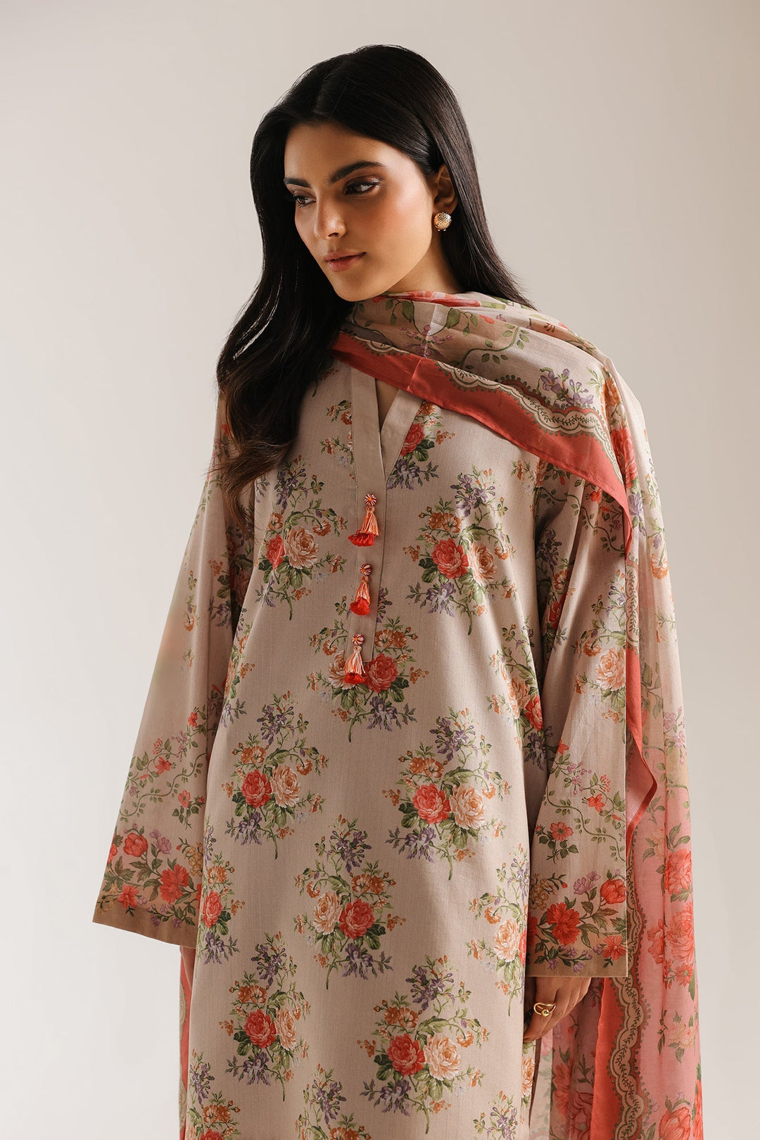 EMBROIDERED SUIT