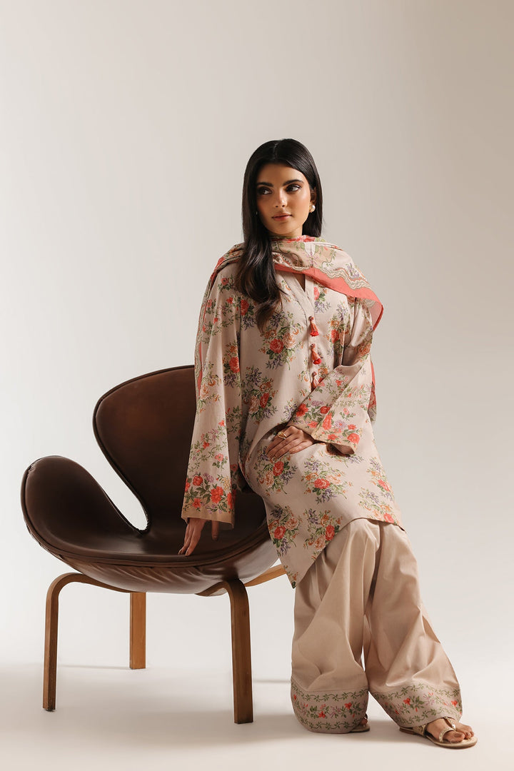 EMBROIDERED SUIT