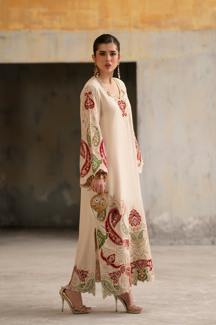 EMBROIDERED KAFTAN