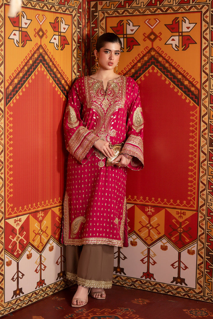 EMBROIDERED SUIT