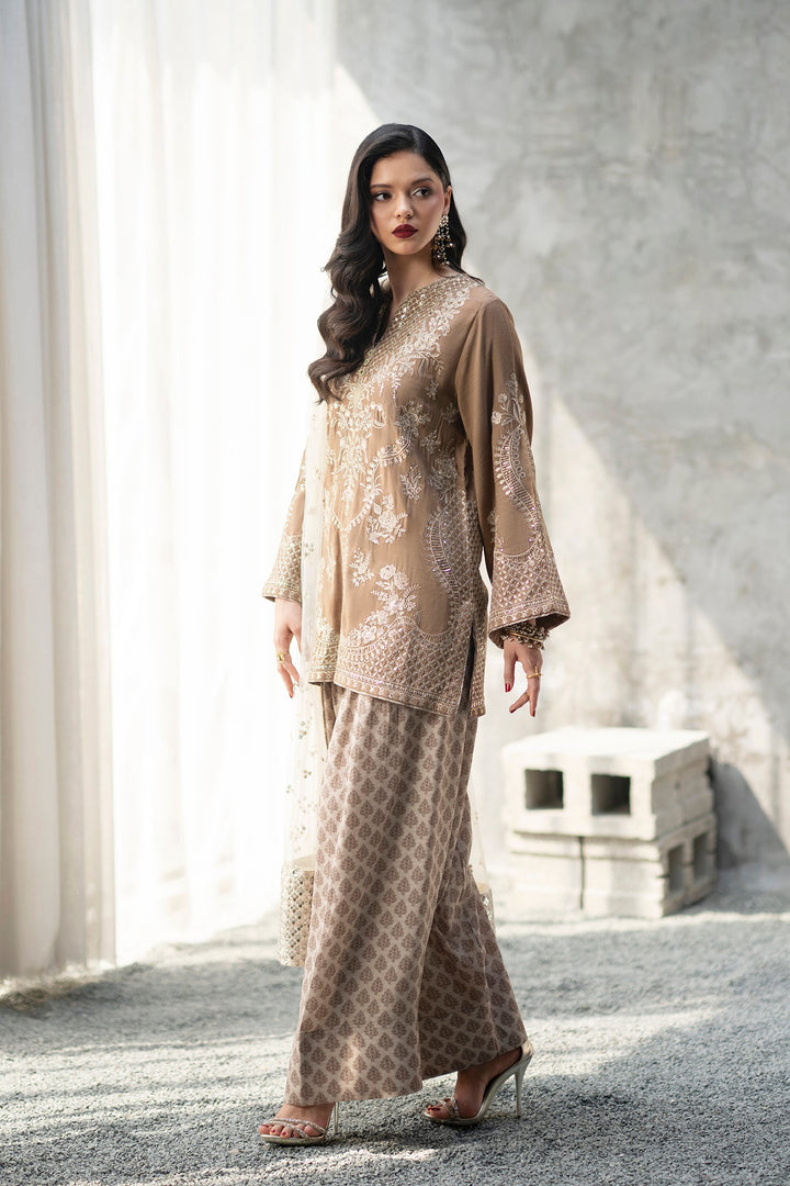 EMBROIDERED SUIT