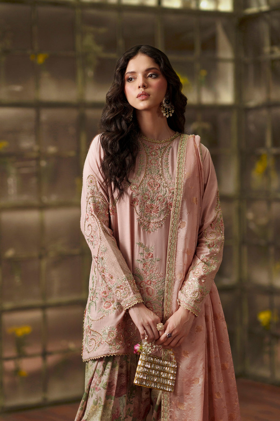 EMBROIDERED SUIT