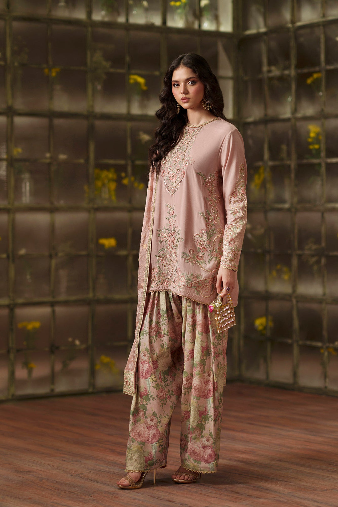 EMBROIDERED SUIT