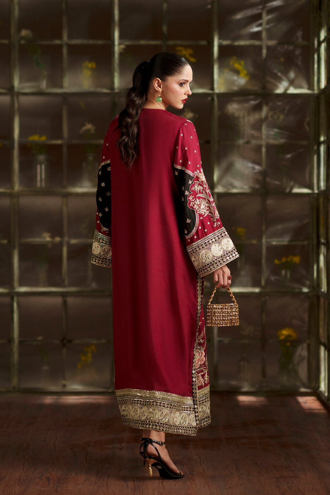 EMBROIDERED KAFTAN