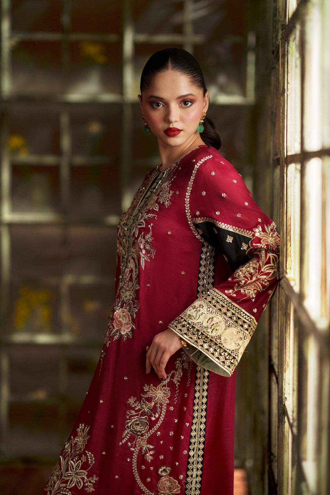 EMBROIDERED KAFTAN