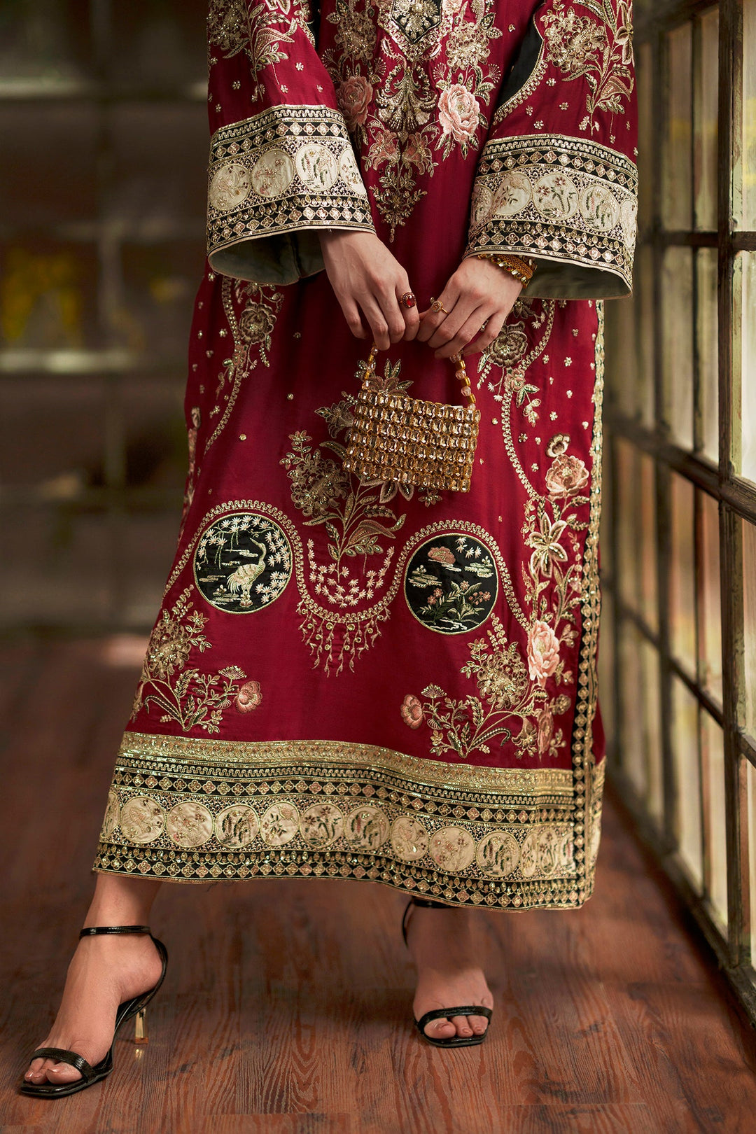 EMBROIDERED KAFTAN
