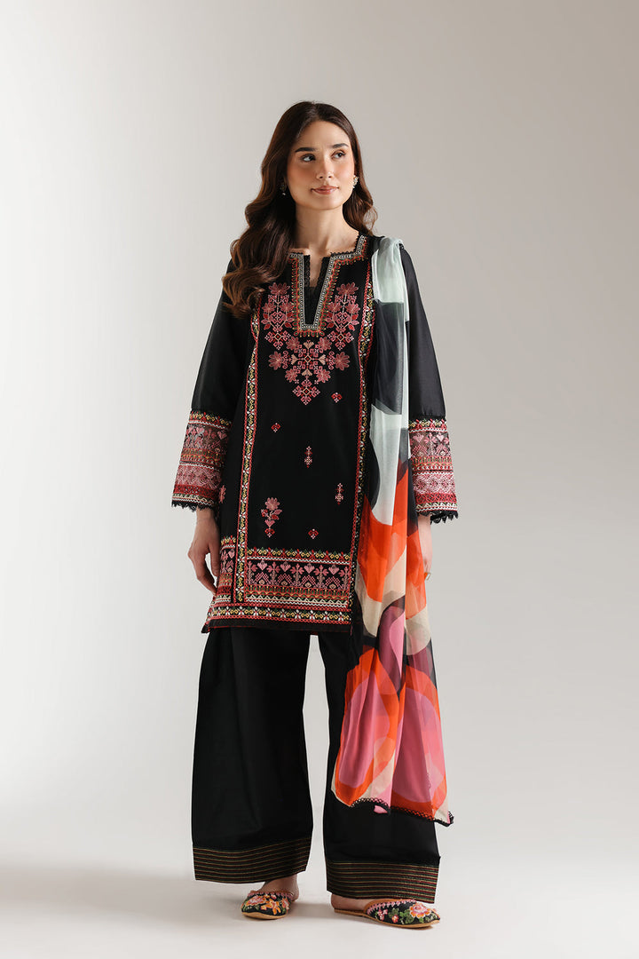 EMBROIDERED SUIT