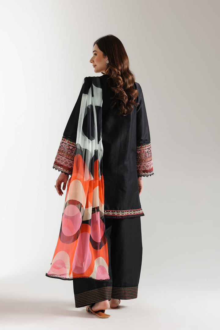 EMBROIDERED SUIT