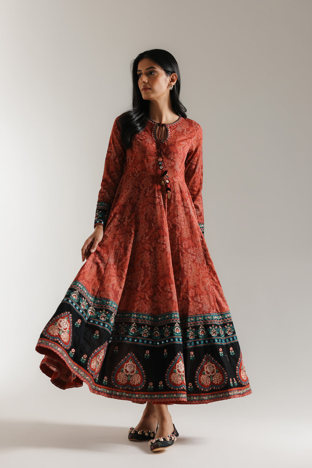 EMBROIDERED PISHWAS
