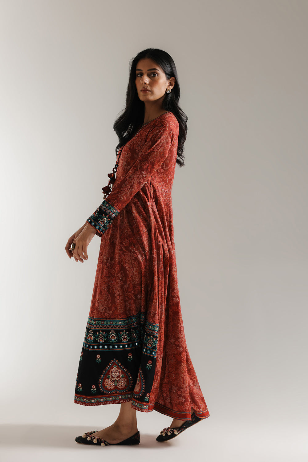 EMBROIDERED PISHWAS