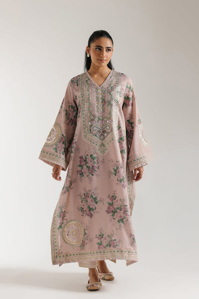 EMBROIDERED SUIT