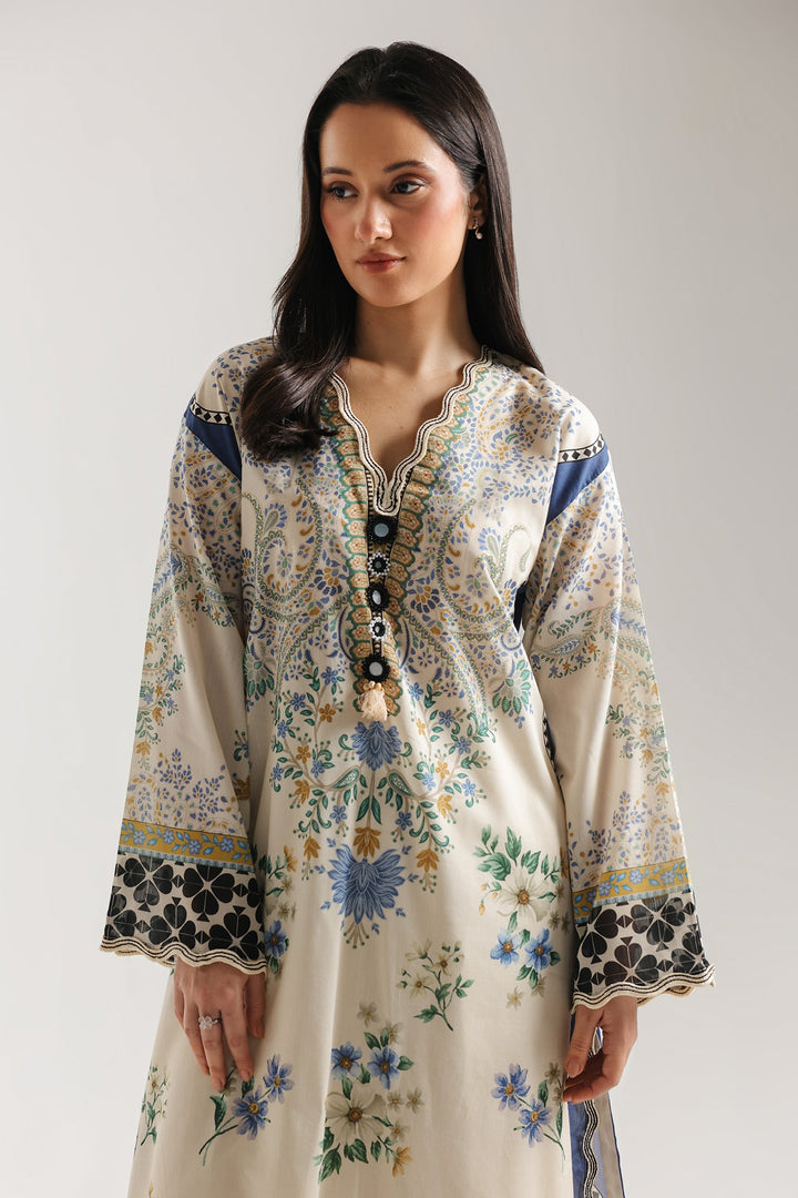 EMBROIDERED SUIT