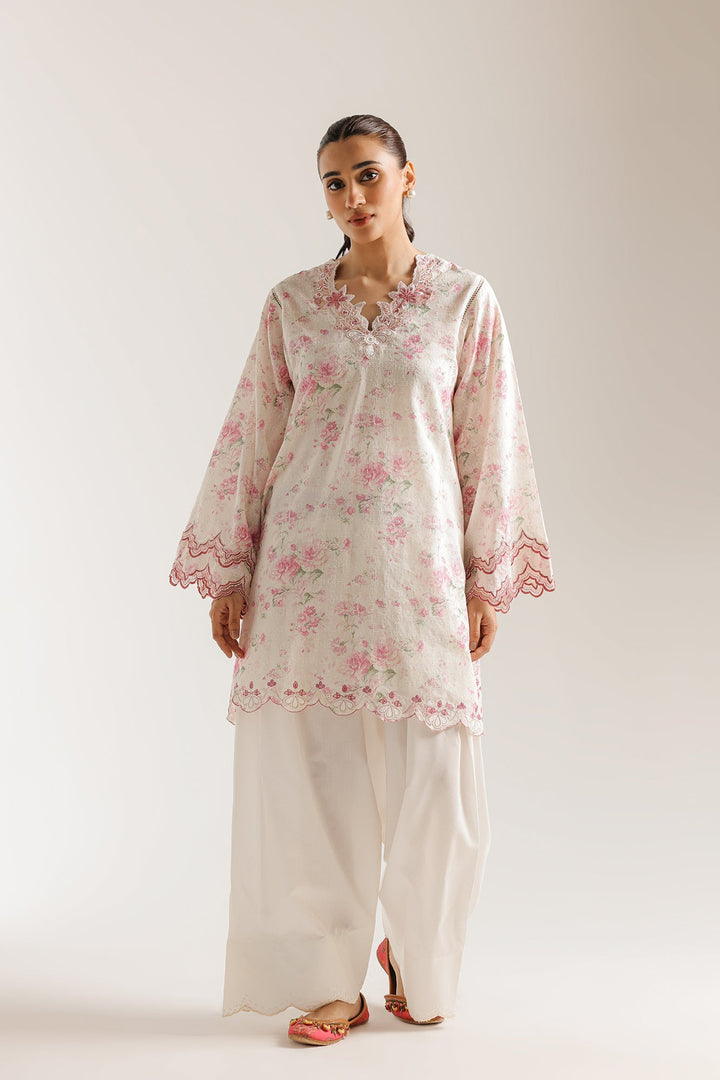 EMBROIDERED SUIT