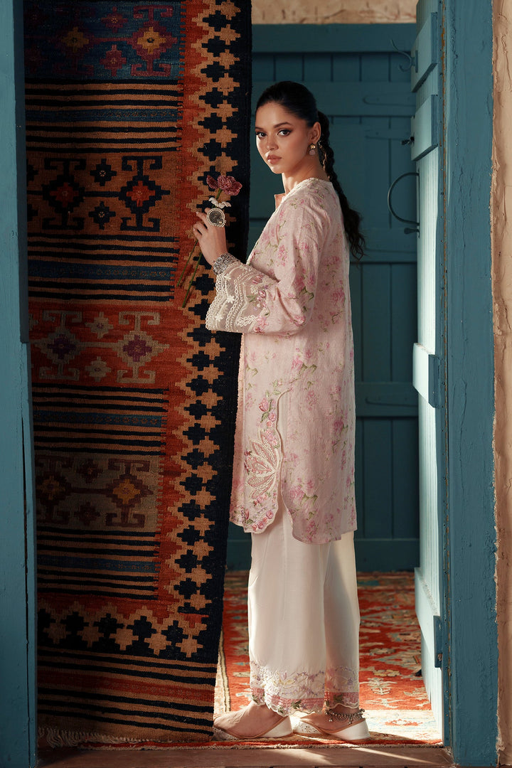 EMBROIDERED SUIT