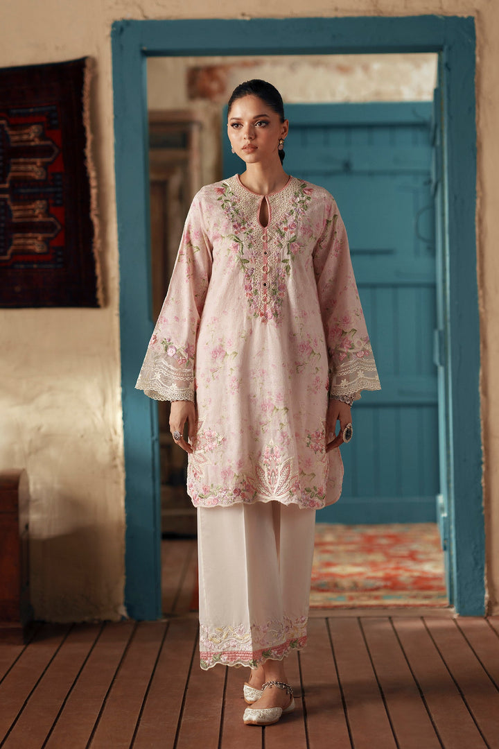 EMBROIDERED SUIT